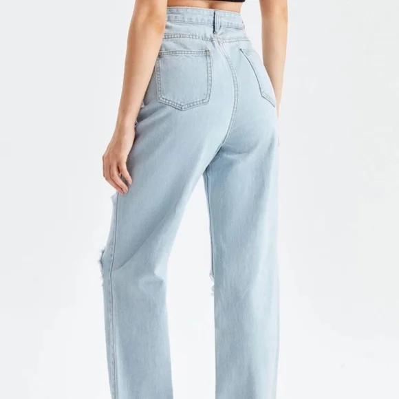 Floral Graphic Light Wash Ripped Jeans - Picture 2 of 3